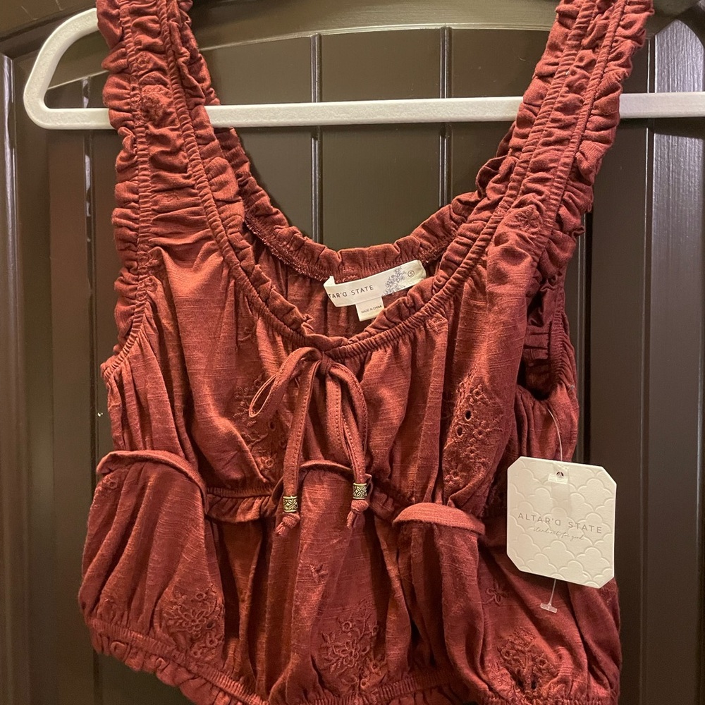 Altar'd State Women's Rust Crop Top